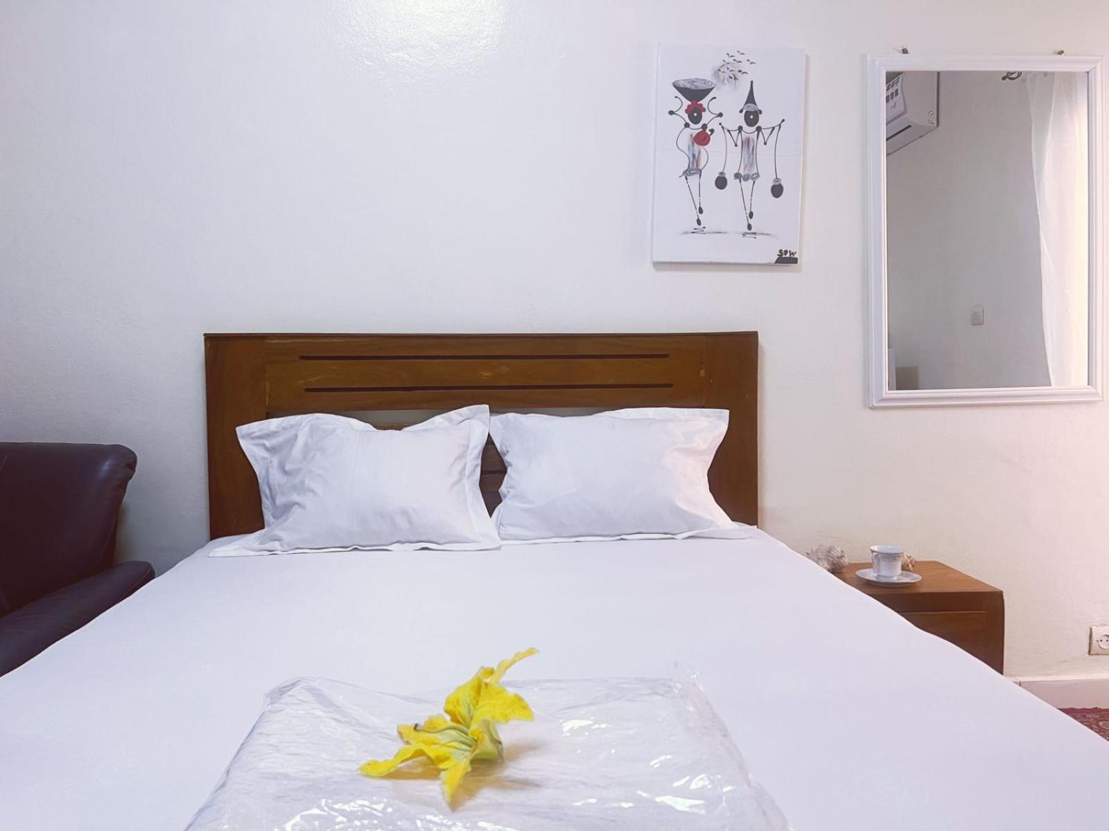 Residence Kane Diallo- Appartements Elegants Et Centraux A Dakar Esterno foto