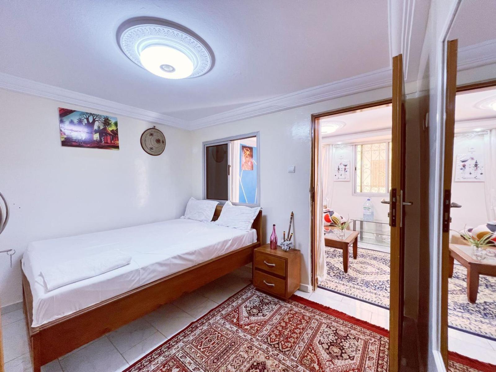 Residence Kane Diallo- Appartements Elegants Et Centraux A Dakar Esterno foto