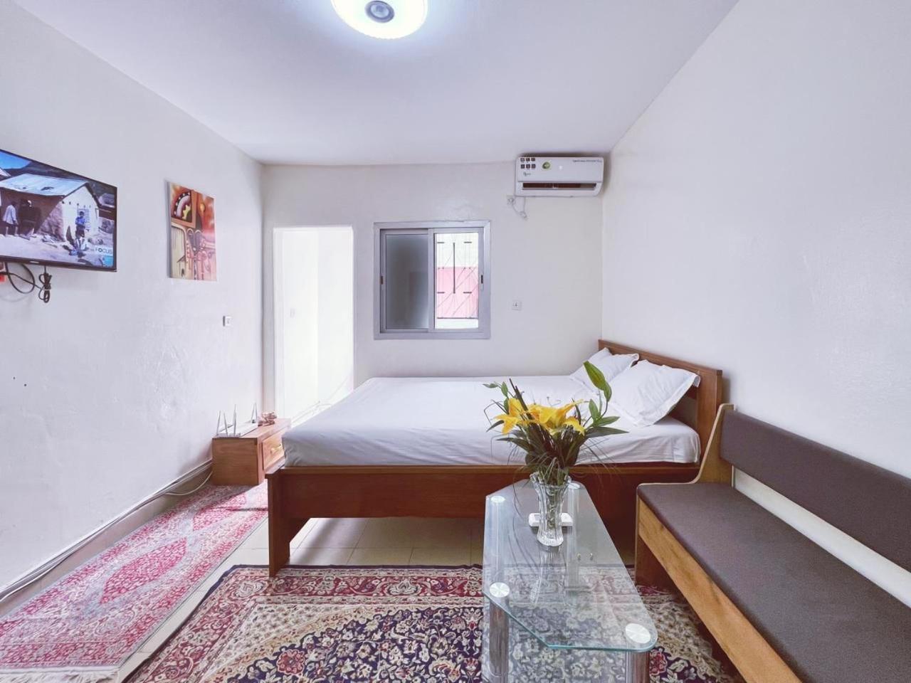 Residence Kane Diallo- Appartements Elegants Et Centraux A Dakar Esterno foto