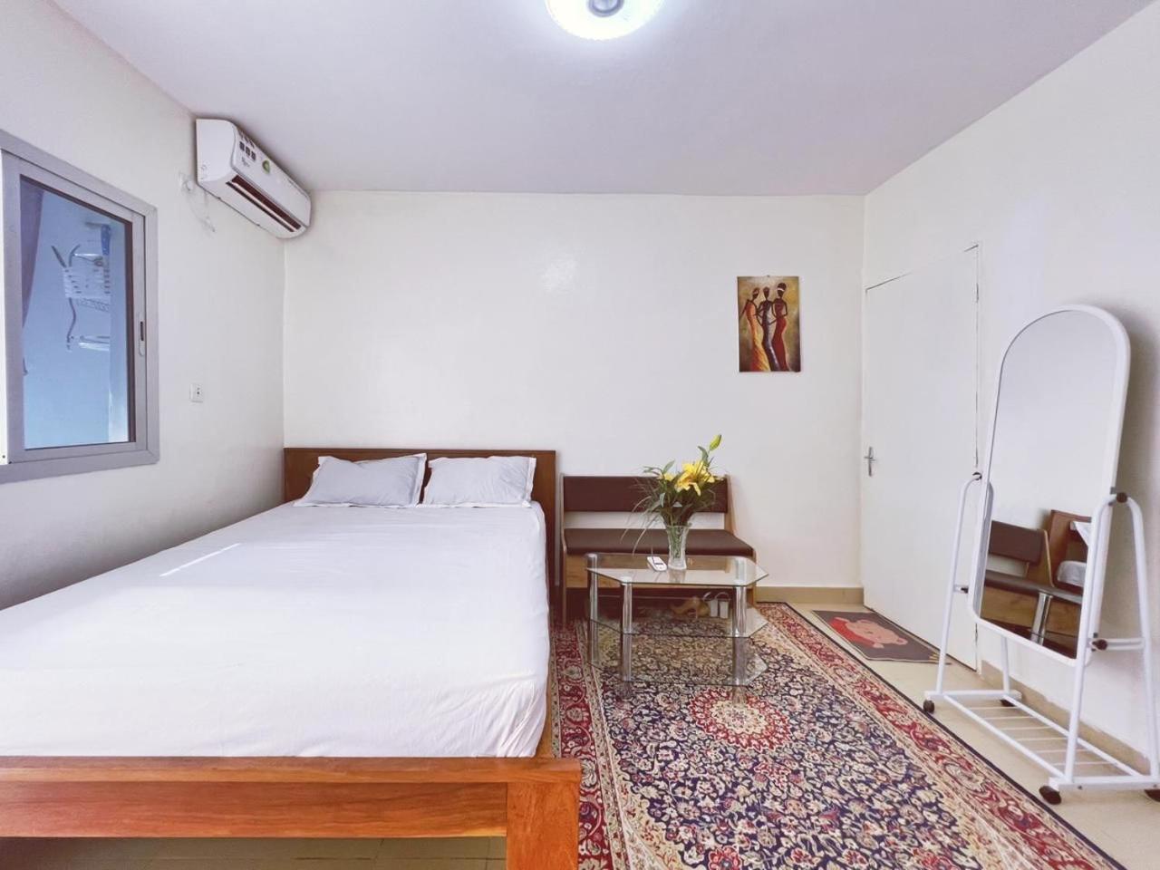 Residence Kane Diallo- Appartements Elegants Et Centraux A Dakar Esterno foto