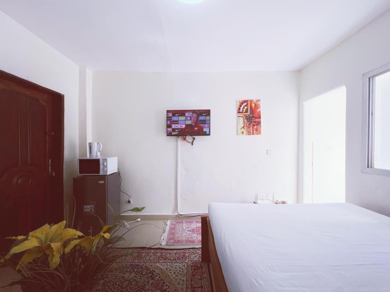 Residence Kane Diallo- Appartements Elegants Et Centraux A Dakar Esterno foto